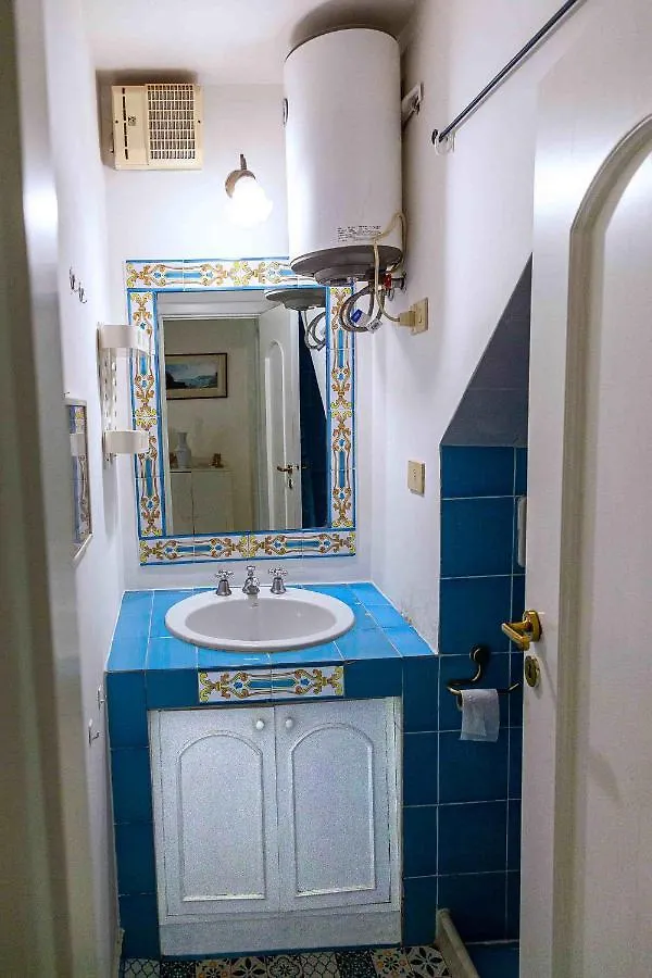 Casa Vacanze Belledonne Apartment Naples